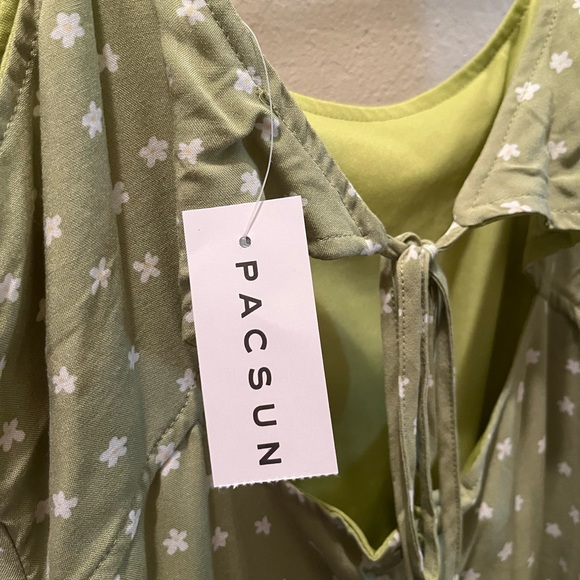 PacSun Daisy Dress 💚🌼 - Picture 6 of 7